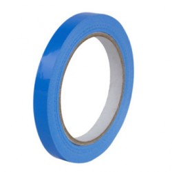 BLAUWE KLEEFBAND 66x12 mm.